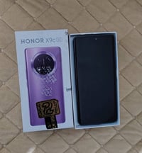 جهاز هونر X9C نضيف ومكفول ذاكره 256 غراضه كامله سعره 300 وبي مجال قليل...