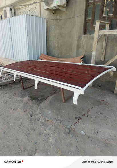 السلام عليكم سله فتون للبيع السعر ١٢٥ مكان نجف رقم ***********
