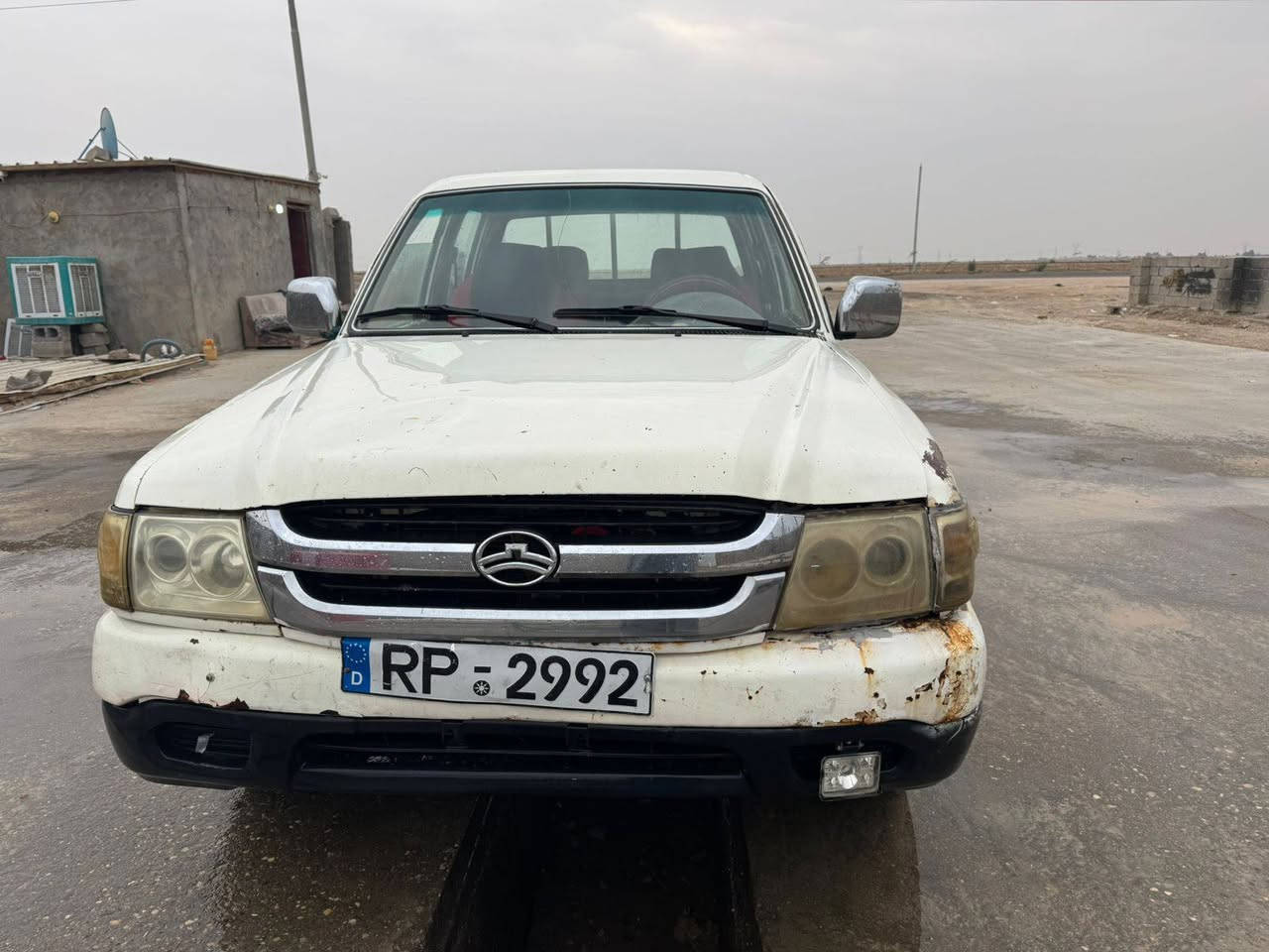 السلام عليكم
سياره دير موديل 2007
المكينه بيه صوت براص ضعيف 
كير وكسن كفاله
السعر 15 وبيه مجال قليل 
العنوان ذي قار قضاء البطحاء 
رقم التليفون ‏‪***********‬‏
