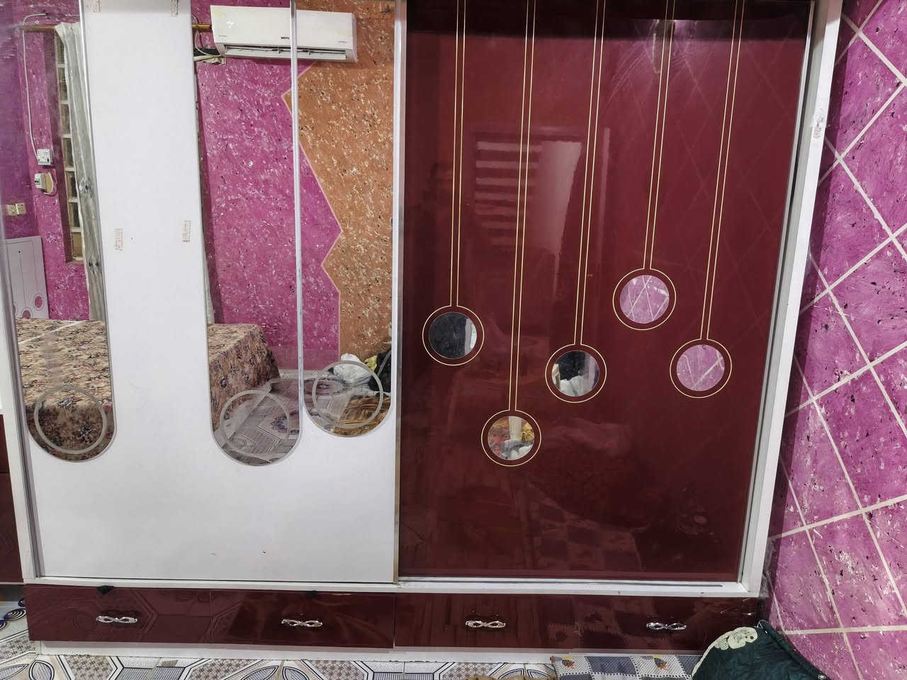 غرف نوم تركية نظيفة سلايت السعر 350 كربلاء ***********
