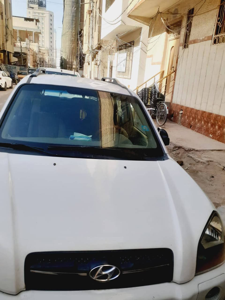 السلام عليكم توسان مديل 2010 كير محرك تبريد ع شرط حادثه جاملغ وبنيد السعر 106 للستفسار اكثر‏ ‪0780 373 9196‬‏ ‏
