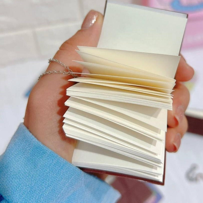 📚جديدنا 
نوت بوك شكل شوكلاته صغير يتكون من قطعتين
السعر 1،000 فقط
متوفر خدمة توصيل 🚚


**إذا كنت صاحب هذا الإعلان وتريد حذفه لأي سبب، رجاءا أرسل رسالة إلى الدعم الفني**