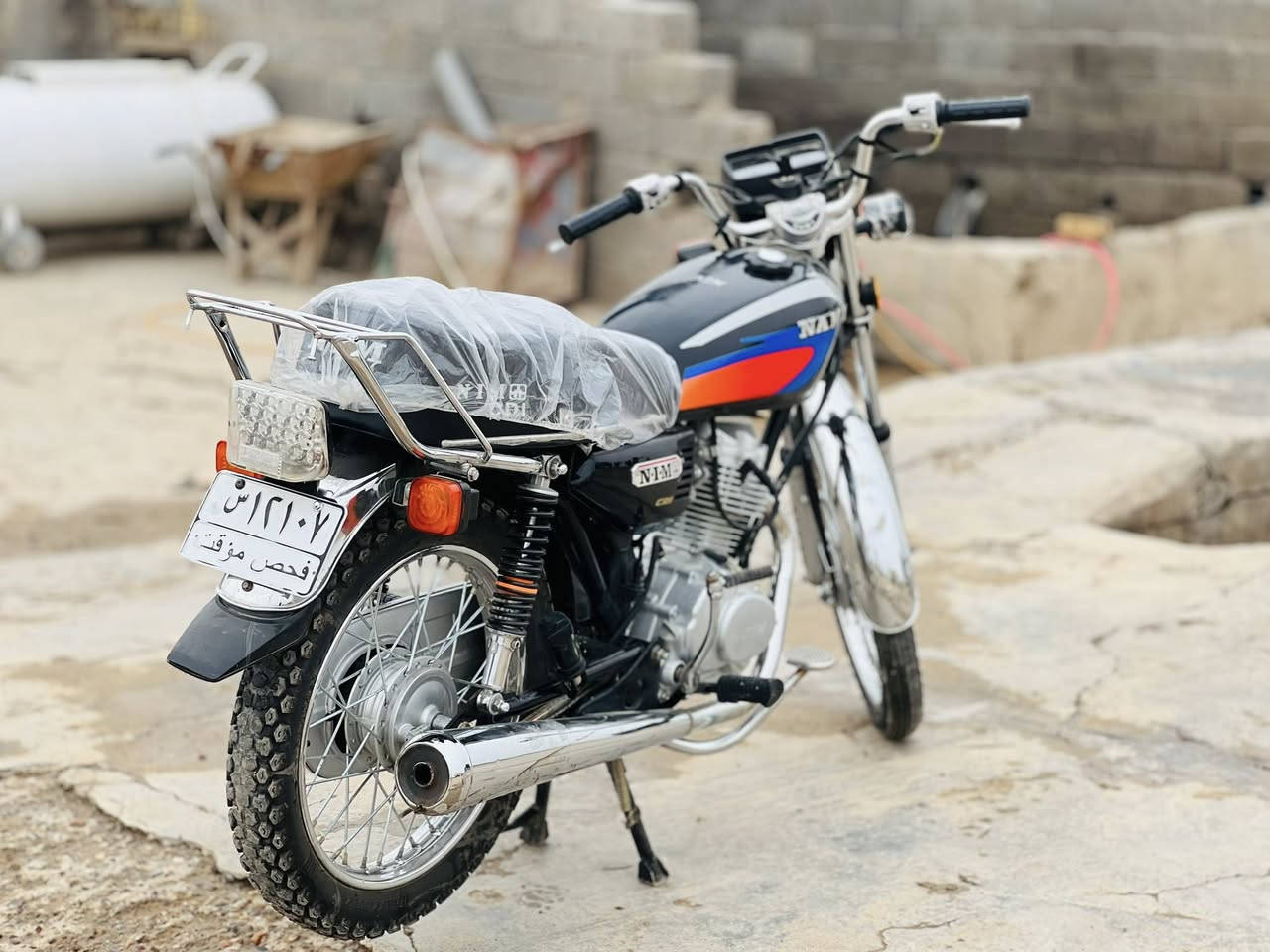 مثل ما عودناكم بس المميز يمنه موديل 23اورق اصولي اصولي شرط الترقيم مكفوله كفاله عامه جاهزه ما عوزه برغي من كل نواحي لون اسود اعبد سيد لألوان يلا وين جنايه قطعه مميزه🩵👊🏻بكان ناصريه قلعه سكر الاستفسار ***********اتصال او وتساب🫰🏼🩵
