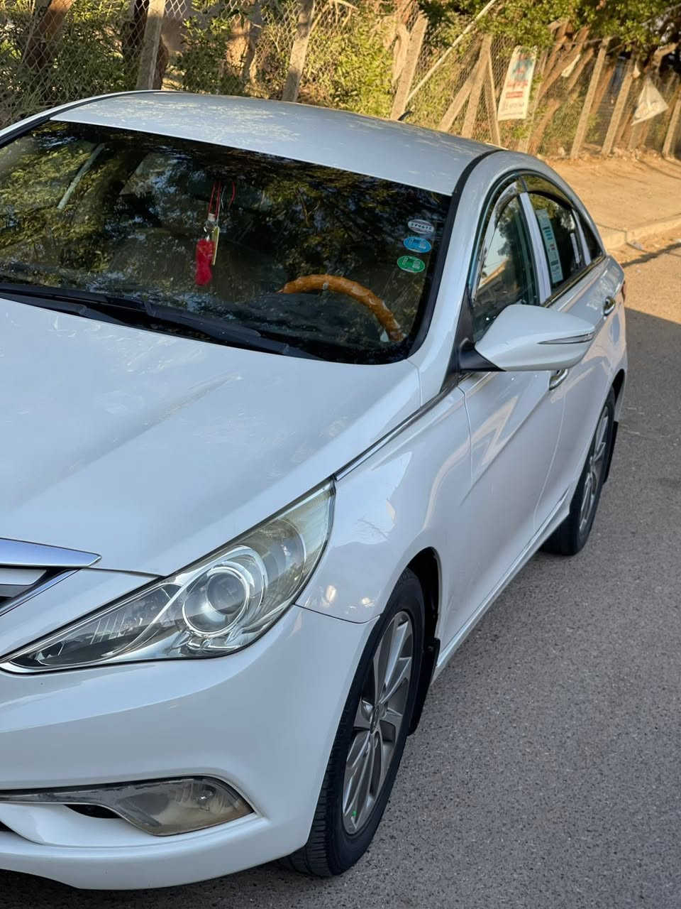 سوناتا خليجي 2014
السياره جاهزه من كلش وجديده
سونارها ضمن الصور
مواصفاته 
مري شفط
شفتات استيرن
محرك 2400
السنويه 28
مكان السياره بغداد الجديده
السعر 133 وبيه مجال
***********
