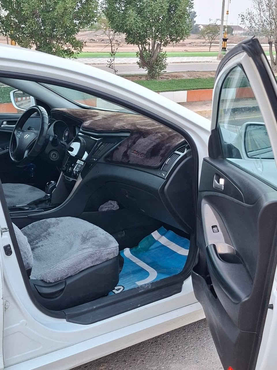 السلام عليكم سوناتا وارد كوري مديل 16
رقم اربيل سنوية ل28 عندي بيها وكالة بدون ضربة فقط رشات صبغ الكوري ما ينكفل من الصبغ  محرك 2000 Lpiمحرك كير تبريد كلة بشرط السيارة ما ناقصها اي شي ترايك وين ما تريد 

السعر 128 وبيها مجال 

صور السونار موجودة ويا الصور 

للاستفسار 

***********
