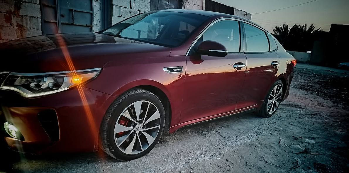 سلام عليكم كيا اوبتيما حادث فقط بنيد باقي كفاله بدون دواخل 
للبيع مراوس حسب قناعه علئ فنه SXL
محرك الفين تيربو دبل كزوز 
فول مواصفات
مري اشاير شفط
تبريد ثلج قطعتين منفصل
دخول ذكي
بصمة ابواب
يدات نيكل.
ستيرن تدفئة
اوتو هولد
4 وضعيات قيادة سبورت نورمال ايكو وجبلي
بصمة حساسات خلفية
بردات خلفية بلادي 
كشافات جلد 
سمعات هارمن كاردن دمام 10 سماعات + 2 دمام خلفي وامامي لايت LED داينمك دوار مع الستيرنك
ويل 18 بلادي كروم
جنطة ذكي تنفتح عن بعد.
الجام ذكي حساس طوارء اي شي كدام الجمام ينزل طلقائي كشنات جلد تدفئة تبريد
كشنات كهرباء مساج
كشنات خزن ميموري 3 وضعيات
اندرويد اوتو ورام 32 مال الشركة ناڤكيشن
شاشة اعطال
تحكمات ستيرن جهتين شفتات ستيرن
مرايا تعتيم
نقطة عمياء
حساس ماء الزجاج
تحديد مسار + توقف تلقائي
مثبت سرعة ذكي مع الرادار
ماشيه 180 الف مايل
وبعد هواي مواصفات ما ذكرهن
العنوان الدوانيه تواصل واتساب أو تصال فقط

***********
