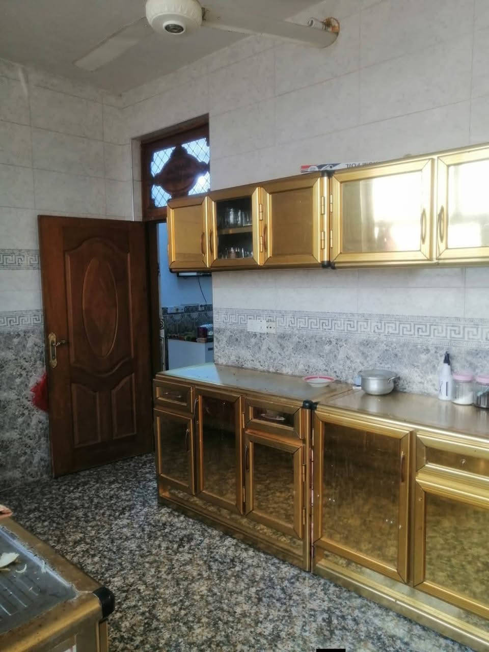 💢السلام عليكم
☘️اللهم لك الحمد حتى ترضى 

🏦دار سكـــــــــــــن للبيع طابوو صرف 

#يباع ع مبادره مع معاملة مبادره 

📌الموقع:- حي الفرات شارع جامع العقيله 

📐المساحه:- 100م مربع طابقين كونكريت مسلح 

☘️محتوياته:-

✅غرفتين نوم 

✅صالتين 

✅مطبخ 

✅استقبال 

✅صحيات 

✅سطح اشتايگر + ستاره

ــــــــــــــــــــــــــــــــــــــــــــــــــــــــــــــــــــ

#للاستفسار اكثر خاص او واتساب 

☎️هاتف:- ***********

☎️هاتف:- ***********

#مراجعـــــــة مكتب دبي للعقار والمقاولات العامه 

#عنوان المكتب سايدين الجمهوري مقابل مدرسة القدس
