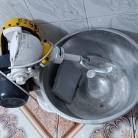 عجانة عجين ومعجنات للبيع ١٥ كيلو بسعر ٢٥٠ حتة المواكب تفيد الاستفسار 0...