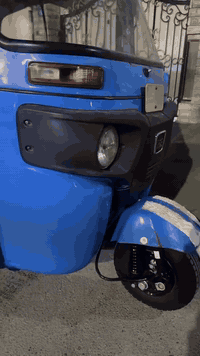 شباب تك تك للبيع كفاله عامه كشر بي ضربه بصفحه ضربه عل كد  شبر مكينه كف...