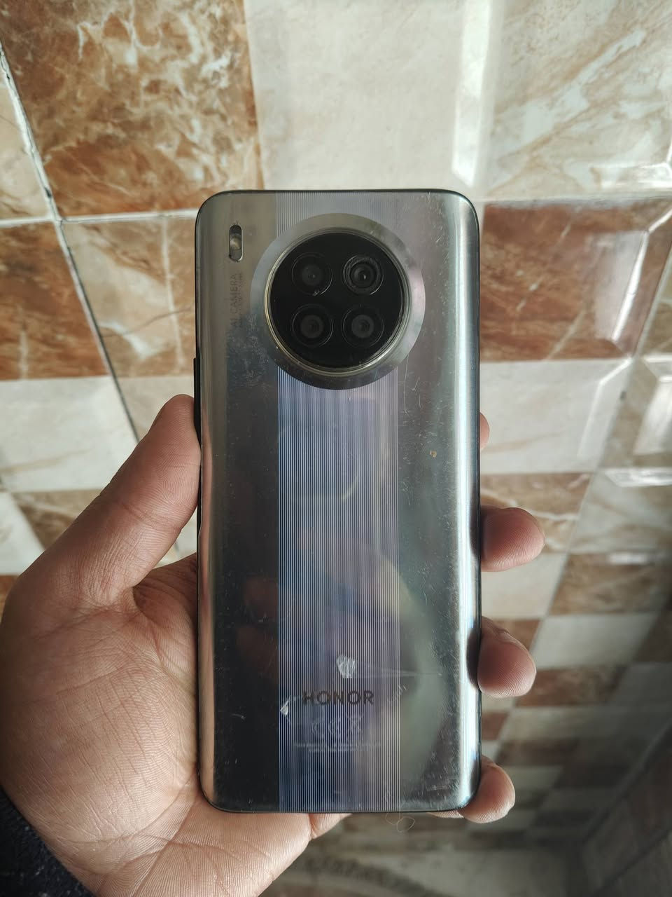 سلام عليكم جهاز هونر 50 لايت شحنه 66 واط شاحنه ويا  كله شغال مبدل شاشه فقط اصلية وكاله مكاني نجف
 حي جمعيه 90 وبي مجال قليل  
متواجد خاص


**إذا كنت صاحب هذا الإعلان وتريد حذفه لأي سبب، رجاءا أرسل رسالة إلى الدعم الفني**