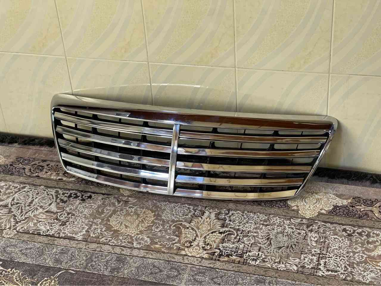 عةتةري مارسيدز بؤ شاهينة لؤك لؤكة گشت قاجةكاني ماوة زوانةكةيشي لة گةلاية
شوين كةلار 
*********** السليمانية, العراق
