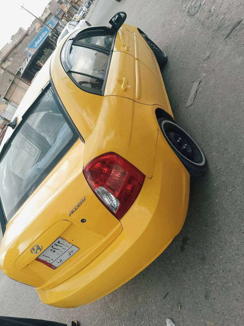 اكسنت موديل 2007
رقم ديالى ألماني شرط التحويل 
كاربون بانزين بيها 
محرك بي بخار كير شرط 
السياره نص فول 
ضرر جملغ خلفي موضح بل منشور 
السعر 75بي مجال 
العنوان موصل الجانب الأيمن سايدين حي العامل قرب دوره الرساله مكتب الهيثم الراشدي ***********
ملاحظة مهمة الخاص مغلق التواصل عل الرقم فقط 🛑 يكون الدوام من الساعه التاسعه صباحا الى الساعه الثامنه مساء 🛑
