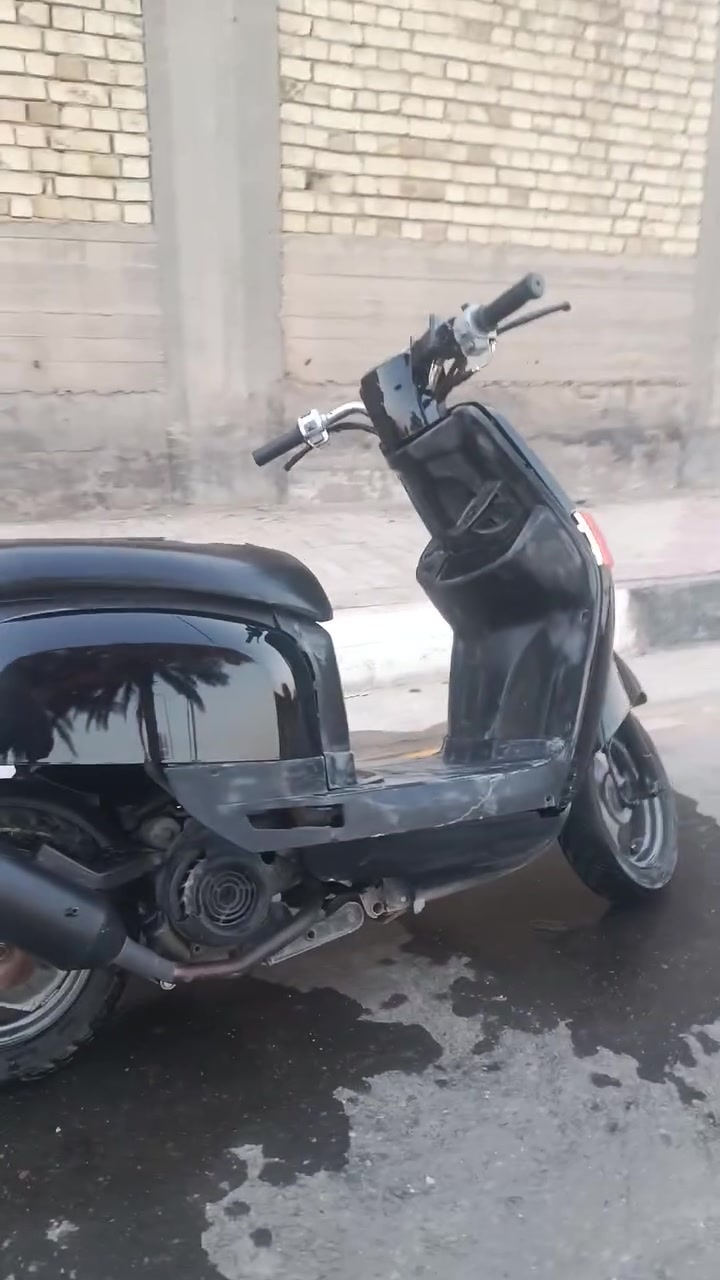 سلام عليكم دراجه بوليس نضيفه شلعه ومعدل برغي ما مفتوح بيها كهربائيات شغال دراجه فول ما ناقصها شي مكاني لحر مقابل لتحاد للاستفسار رقم وتساب ***********
