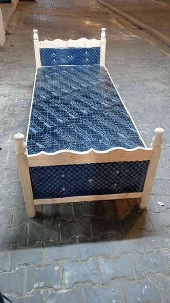 🛏️ يتوفر لدينا جرابي نفر واحد

🧵 شغل تزكام درجة أولى ✅
السعر ///////////////    50
🔸 متوفر أيضاً:
🪵 جراجيب خشب
🚪 أبواب
🧳 كناتير
🍽️ بوفيات
👟 جزامات أحذية

📍 العنوان:
كوت – حي الحوراء 
📌 شارع المواكب 
📌 مقابل مكتب المستقبل 

📞 للحجز*********** 📲 واتساب 
*********** 📲

🚚 خدمة توصيل داخل الكوت  نعمانيه ودبوني وعزيزيه والصويره وزبيديه وبدره وجصان وشيخ سعد ودجيلي وحي وموفقيه وحسينيه وباقي القضيه الكوت ✅
