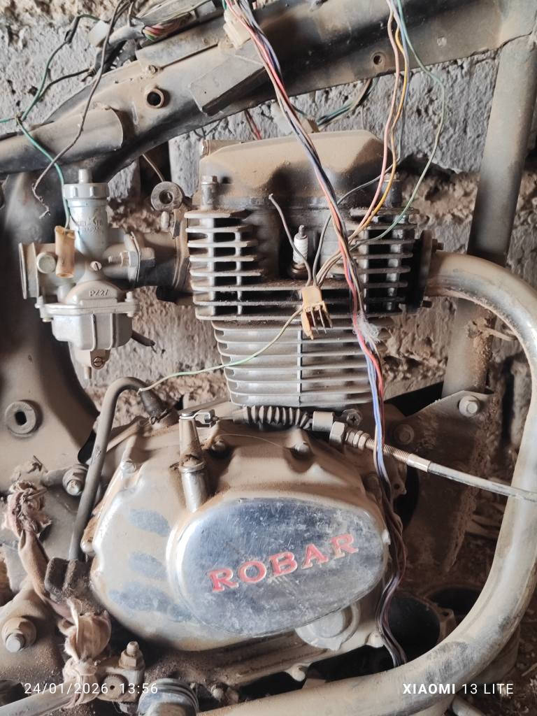 السلام عليكم تفصيخ روبر محرك ناقصو ملف شرط شقال مكان حويجه ***********
