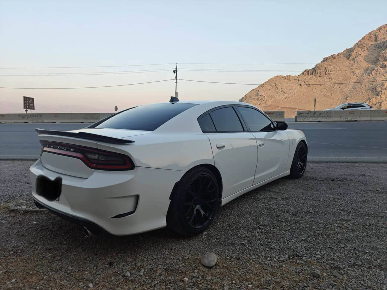 Doodge 2019
٤ پارچەی بۆیاخە بەبێ ژۆرێ بە شەرتی ئەوەلییات مالی کەس نەبێ  رەقەم سەنەوی خوی لە گەلە فولە تەنها سلایت نییە زۆر خاوێن و بێ مەسروف هەموو مەعلاماتەکم نۆسییە 
شوێن/سۆران/١٢٥ معامەلە
وایبەر واتساپ / ***********/*********** سوران, أربيل
