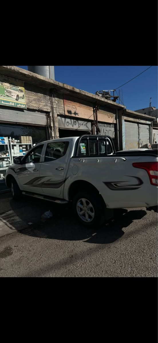 قەزافی گاز ٢٠١٦ بئ سبوخ 
٣ساردی گجکەی هەیە 
مەکینە بیلاد 
گئر مەکینە  تاحویل خرامە ئینجکتەر سوپەر بە شەرت دوکلی رەشو شینی نیە 
جار تایەی نوئی لەبنە 
شوئن سۆران 
***********
ڤای بەر وەتساپ *********** سوران, أربيل
