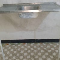 سنك • ميز حديد