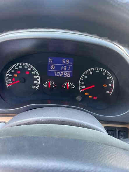 للبيع تيكو موديل 2014 استلام شركه سنه 2020 ماشيه 70 قابل للزياده رقم بغداد انكليزي كير كهربائي ٥نمر محرك 1800 سياره مكفوله من الصبغ والضربه مكان السياره الغزاليه السعر 77 ورقه وبيه مجال بسيط للاتصال *********** بي واتساب غير متواجد عل نت مكلف بالنشر
