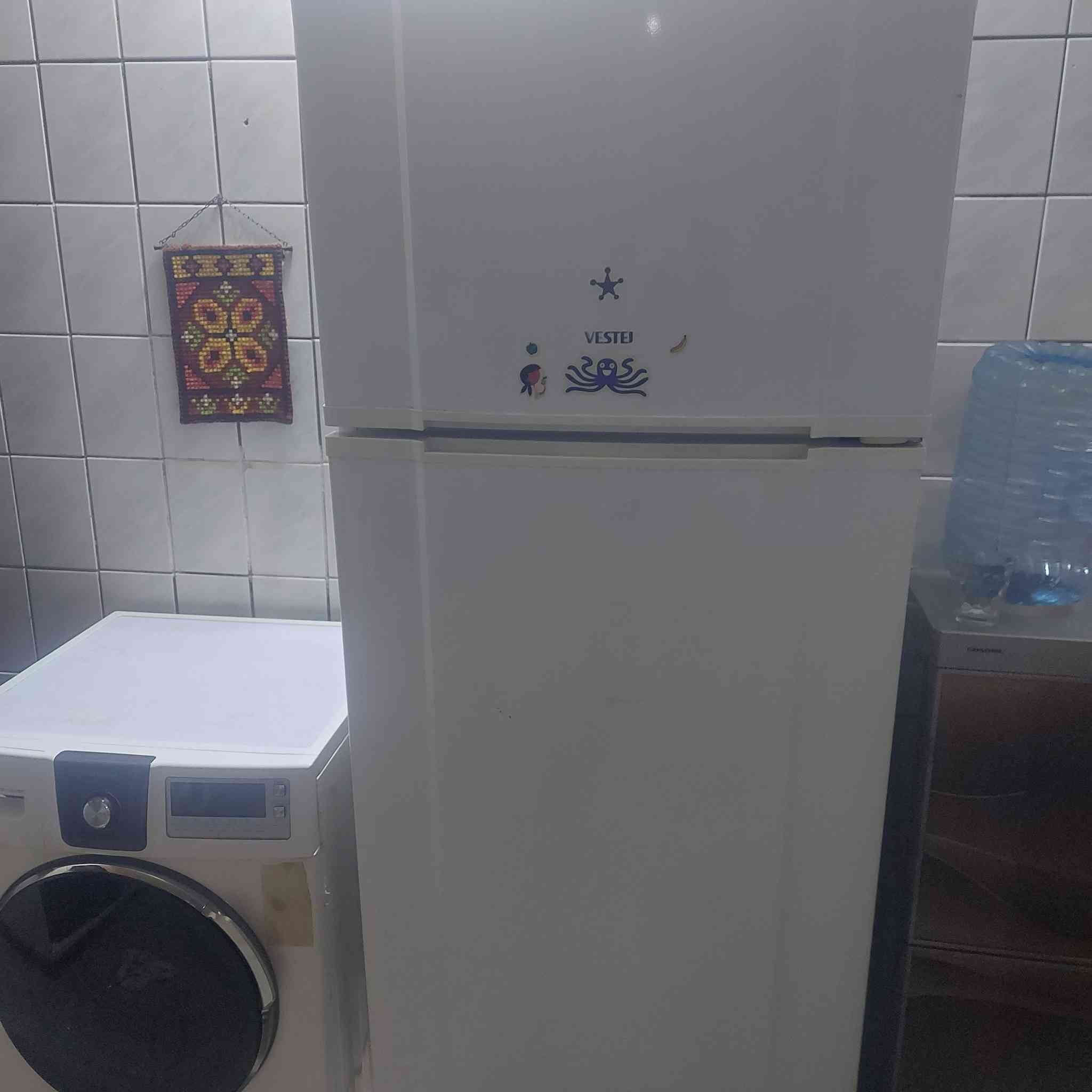 للبيع سلاجه + غسالة اتوماتيك ٨كلغ
***********
