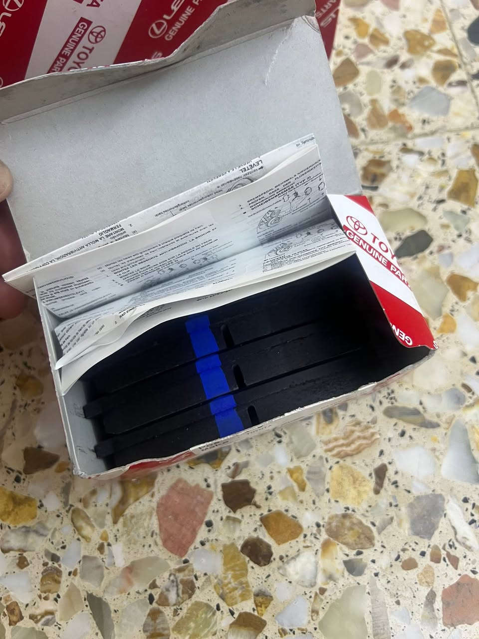 للبيع 4 دسكات وفلتر بانزين اصلي من الشركة اشتريتهن


**إذا كنت صاحب هذا الإعلان وتريد حذفه لأي سبب، رجاءا أرسل رسالة إلى الدعم الفني**