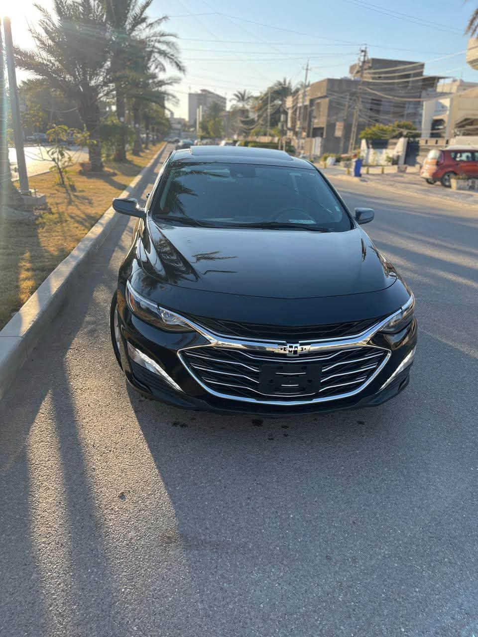 السلام عليكم للبيع ماليبو موديل 2024 LT 2 وارد امريكي حادثها جانبي يعني بجم كبس الضرر البيها بيبان 2 جهة السايق مبدلات نفس اللون اصليات مال تفصيخ بدون صبغ وصار بيها ربع جاملغ خلفي صبغ السيارة مرقمة بغداد حره سيارة ماشيه 45 الف مشي امريكا السيارة فول مواصفات السعر 130 $ وبيها مجال مكان السيارة بغداد السيدية للاستفسار الاتصال على الرقم ***********
