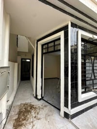 للأيجار في #السيدية 📍 مشتمل مساحه 50 متر جدآ نضيف  🔶  يحتوي مدخلين 2 غ...