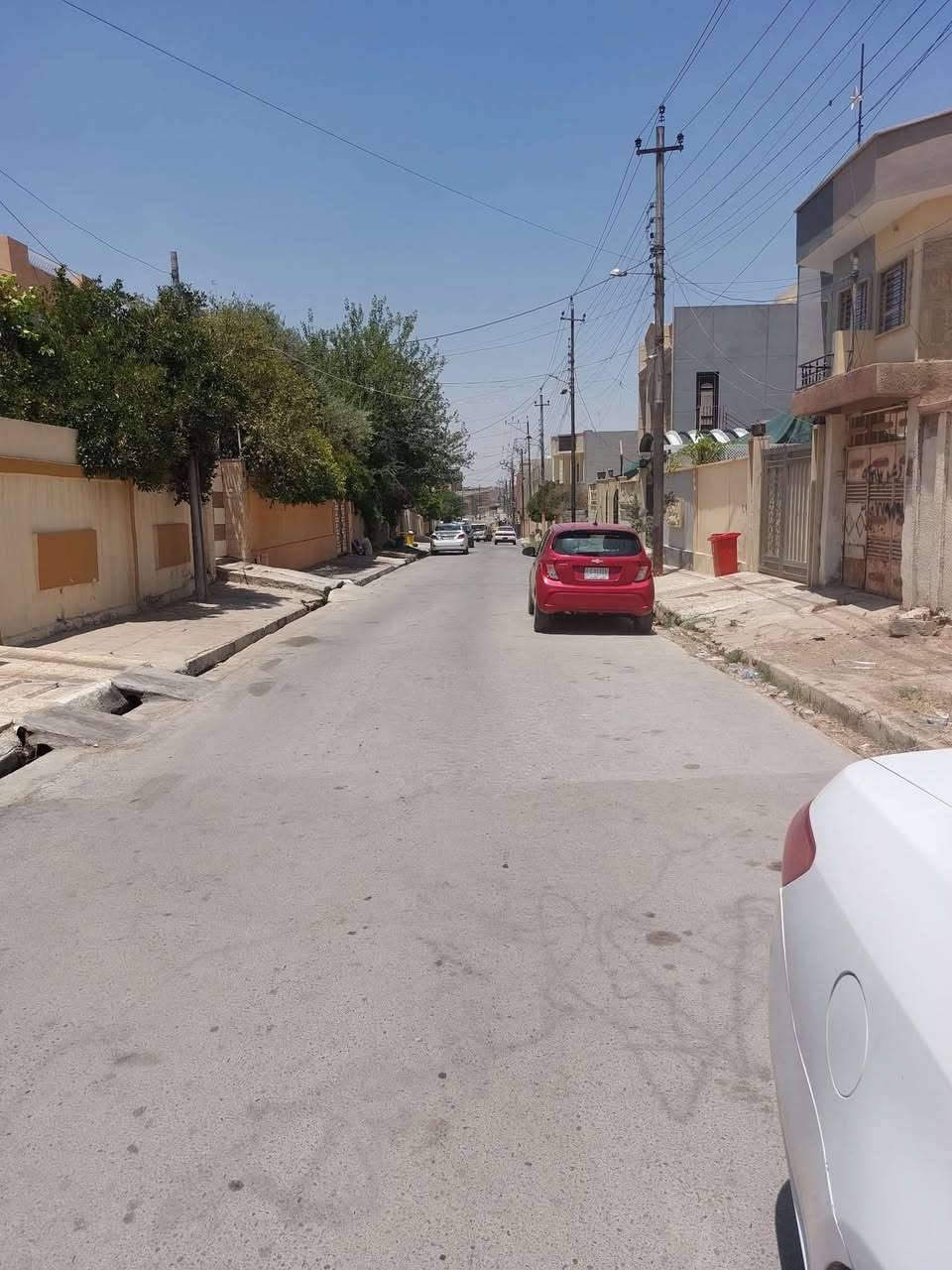 دار للبيع في حي البكر شارع الاطباء قريب عن السايدين اتجاه قبله.. المساحه ٣٣٠ متر الواجهه ١٥ متر .. المكاتبه مع الشرعي ..شخص واحد
سعر المتر مليون دينار وقابل للتفاوض..

الاتصال على ارقام المكتب
*********** واتس اب
***********
*********** واتس اب
عنوان المكتب ..
موصل حي النور سايدين دانيه ماركت قرب جامع ام المؤمنين عائشه..
