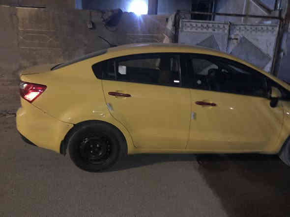 السلام عليكم أخوان عندي كيا ريو2015 رقم بغداد بأسمي مكينه gdi 1600 السياره تخم تاير جديد  تخم نوزل تخم بلك فيتبم كلها جدد  السياره صافيه ونضيفه  عندي حداديتها نص عمر  السياره بيها طخطخات خفيفه مكينه كير خير من الله   السعر ٧٥ وبيها مجال ومكاني بغداد البياع وهذا الأرقام ***********  هذه الارقم بيهم واتساب ***********
