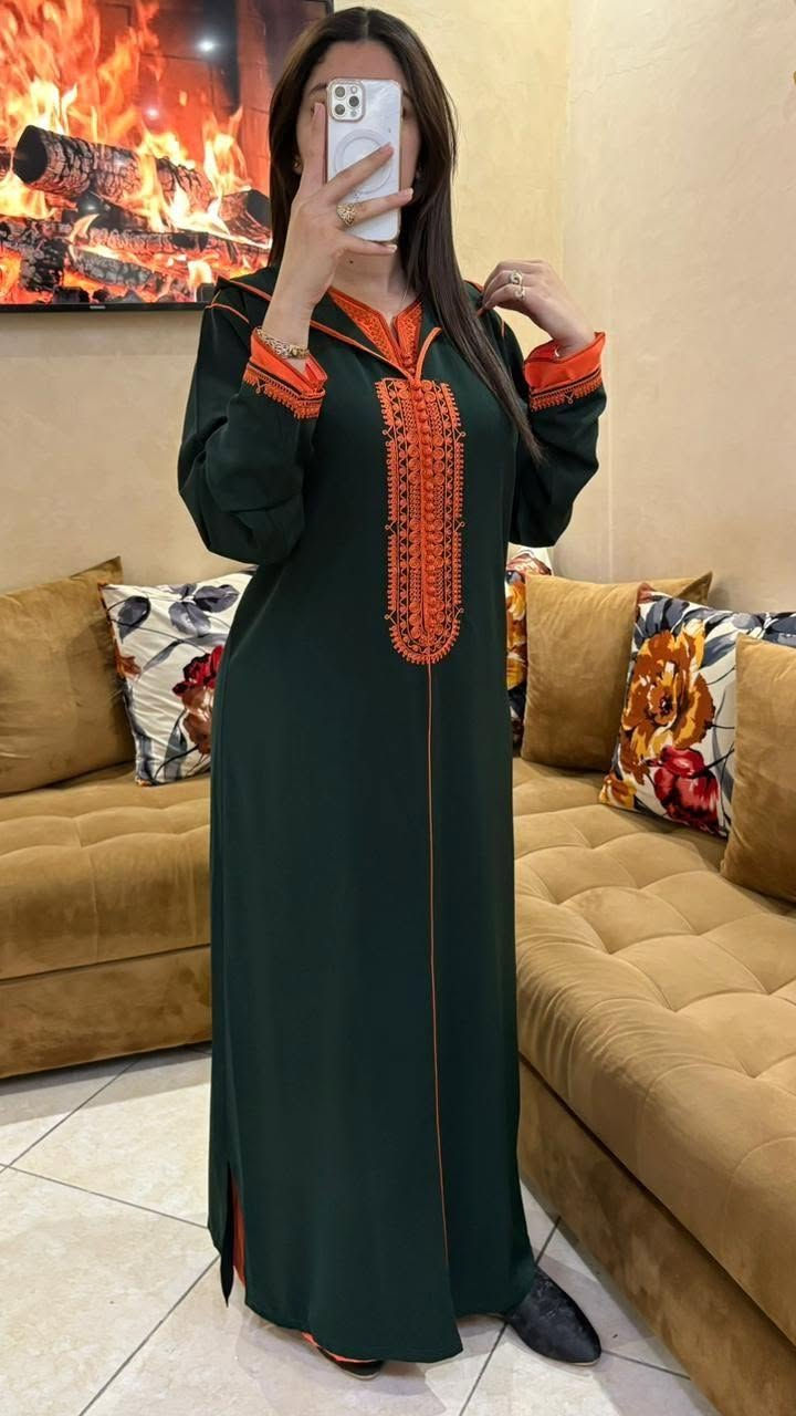 💫🔸️ 👇👇👇👇👇👇
  🔥 الجدييييييد 🔥

                   👑 جلابة 2 بياس 👑

بفصالة ايفازي  مخدومة بخدمة المعلم  😍 ماشي سواقية  و العقاد نص طوق 
مطروزة  بألوان 💐 مواتية و القفطان ثوب كريب خفيف لناس الذواقة   ❤️❤️شي حاجة غاية في الروعة والأناقة 
الواقع احسن بكثييير من الصور 😊😊😊😊

                  المقاسات : M  L XL XXL 3XL مكناس, المغرب


**إذا كنت صاحب هذا الإعلان وتريد حذفه لأي سبب، رجاءا أرسل رسالة إلى الدعم الفني**