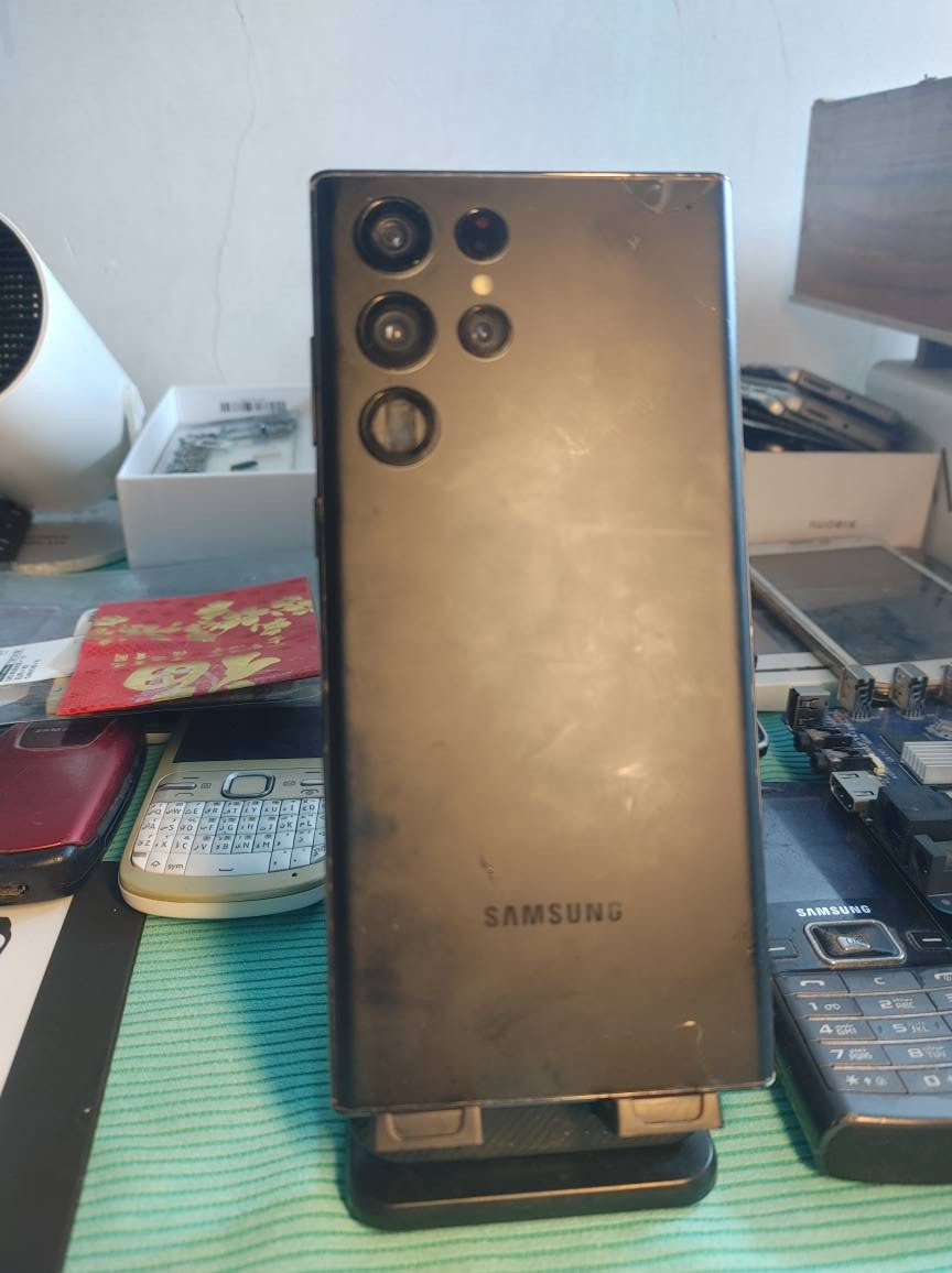 s22 ultra   128 gb    ram 12        1 sim    esim ....                       ♦♦♦⛔ موبایلەکە  شاشەی  شکاوە و عاطلە   بەس بە شەرتی خەریتە دەی فرۆشم  خەریتەی بەشەرتی       هەموو شتی أربيل, العراق


**إذا كنت صاحب هذا الإعلان وتريد حذفه لأي سبب، رجاءا أرسل رسالة إلى الدعم الفني**