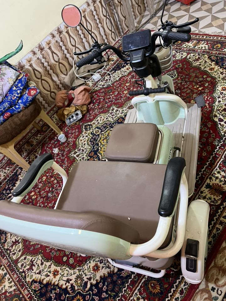 سلام عليكم دراجه شحن مال معوقين بعدهي جديد للبيع شراي يتصل***********
