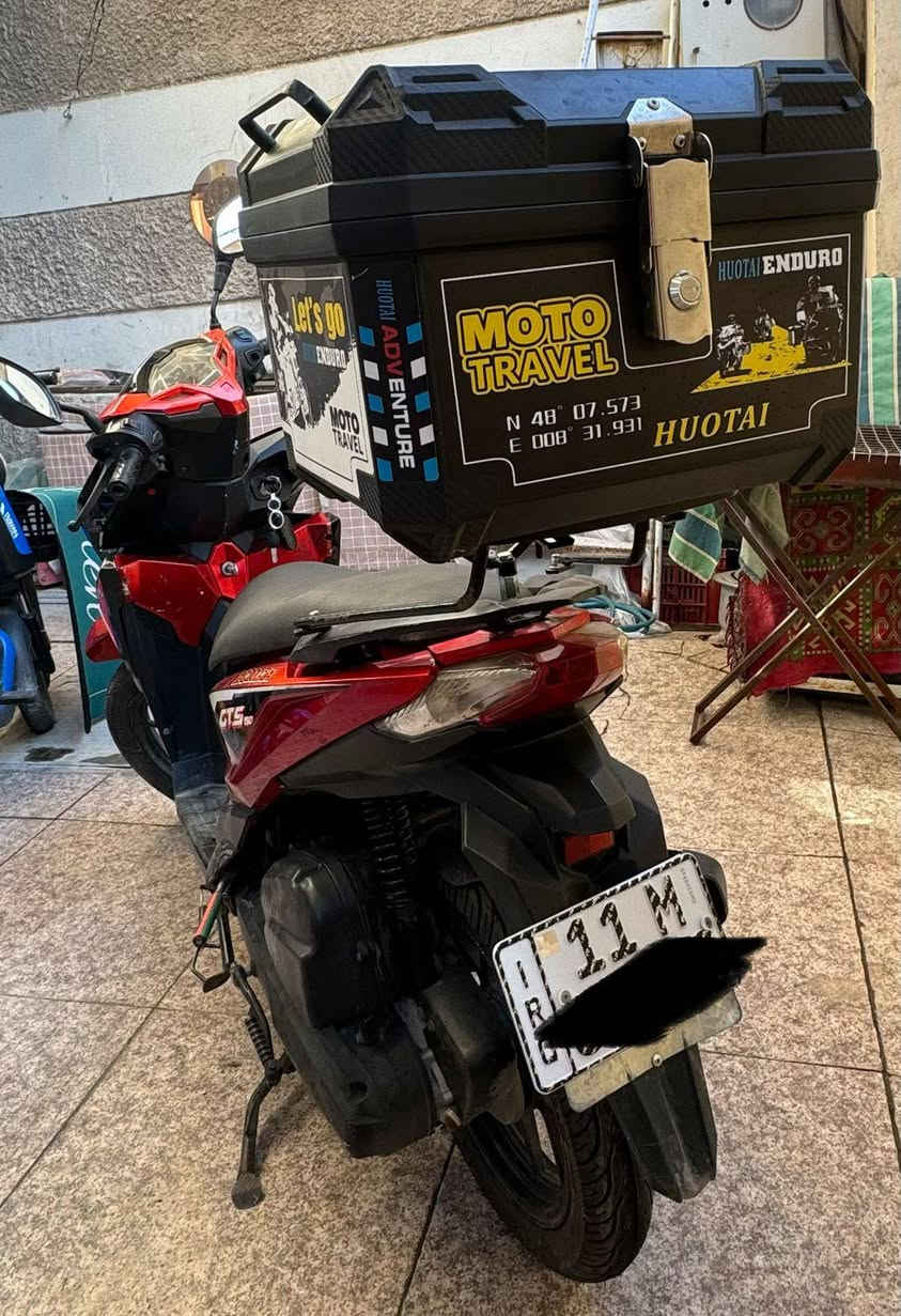 السلام عليكم دراجة هونداي جي تي اس الصنع هندي رقم بغداد هزة ورقم جديد وسنوية انكليزي بسمي السعر( 2100 مليونين ومئة )وبيها مجال دراجة جاهزة مجهزة مكاني الكاظمية أو الشورجة ***********
