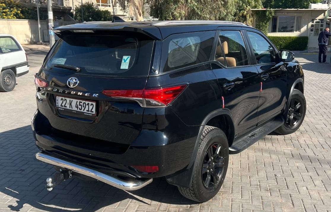 تويوتا فورتشنر 2018 سفر شريكة SAS محرك 4 سلندر 2.7 لتر المسافة المقطوعة 77 ألف كم

💎 ســعــر ✅ ::  الــرد تلقائي📮

المواصفات
3 نسخ مفاتيح
دفع رباعي مع دفلوك خفي
تسييت الإطارات
7 ركاب
إطارات جديدة
دسكات جديدة
تبريد 3 قطع
السيارة معروفة المواصفات
ما بيها برغي نقص
مكفولة كفالة عامة من الصبغ والحوادث
سونار السيارة موجود، المراسلة واتساب لإرساله

رقم صاحب السيارة 
***********
