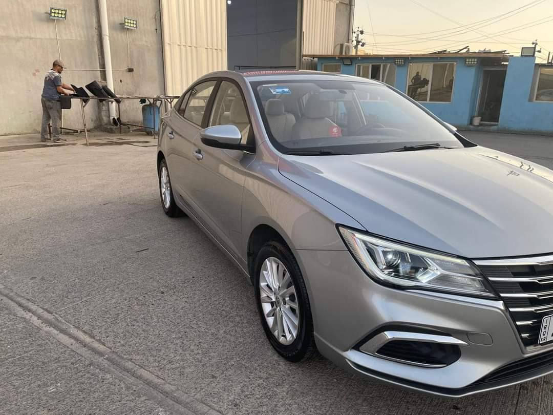 سياره MG 2024 كومفرت
فئه المتوسطه بصمه وسويج عدد (2) وكامره وحساسات وشاشه وتحكم ستيرن جهتين اندرويد اوتو وكار بلي بطاريه جديده
ضمان شركه 6 سنوات باسمي تحويل بشرط الاتصال ع الرقم ***********
السعر 95ورقه وجال للطيبين كولش قليل
رجاء الي يشاهد لايكسر بحلالي ارجوكم
