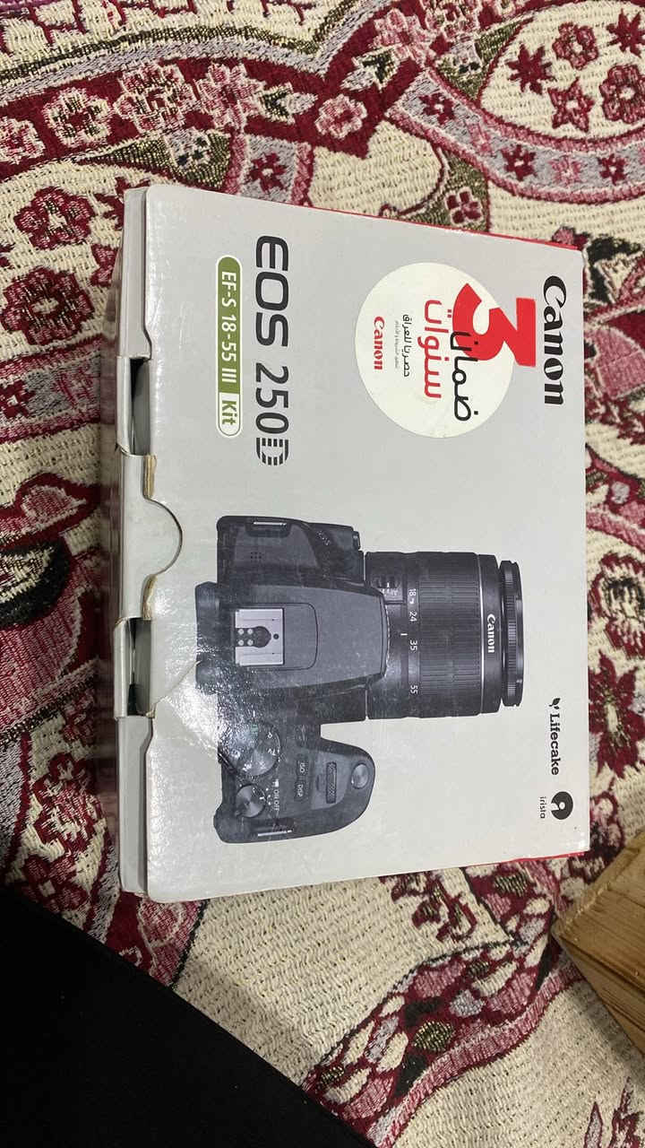 كانون D250
الكامره طك باكيت 
*********** 
السعر 600
