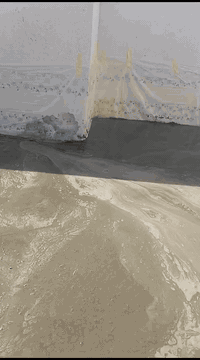 ***********سلام عليكم ورحمة الله وبركاته اخوان حنه جماعه الصب شقلنا تصليط صطوح شرط الماي بلمرزاب عملنا ذو خبره مناطق البصره شقل وزن ومع تنضيف الانقاض وحدل البيت وصبه***********
