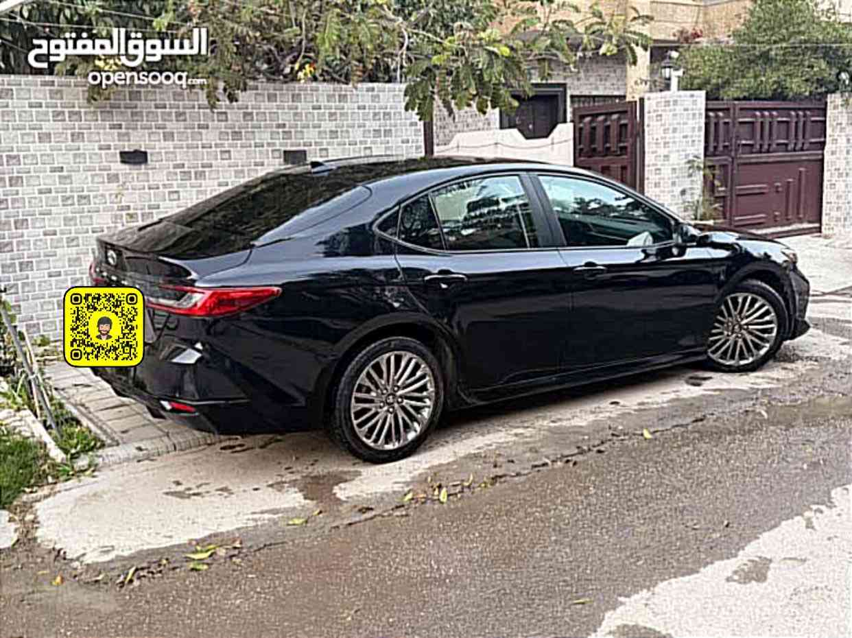 السلام عليكم 
كامري موديل 25  
سوداء اللون 
مواصفات le plus 
تجي فول ماعدا السلايد والجلد 
رادارات ونقاط عمياء السياره بحالة جيده بيها تعديل بالشاصي الخلفي اثر الحادث كما مرفق بالصور 
ماكو هيج سعر كامري بهلنضافه وبدون ايرباك
السياره وصلت بدون دعاميه اماميه واكو شخط بالبنيد وصبغت ع كد الشخط فقط 
وعندي صور بالصبغ والشخط   
السعر # 217$ 

رقمي 
***********
مكاني بغداد المنصور
