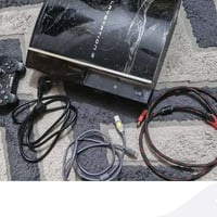 بلاي ستيشن ٣ فات • هارد ٥٠٠جيجا • ٢ يدات