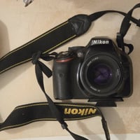 Nikon D5200 • عدسات 18-55 50مم • ماكو صوت