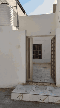 دار 100 متر للبيع حي العسكري منطقه 3 تالاف الاستفسار اتصل ***********
