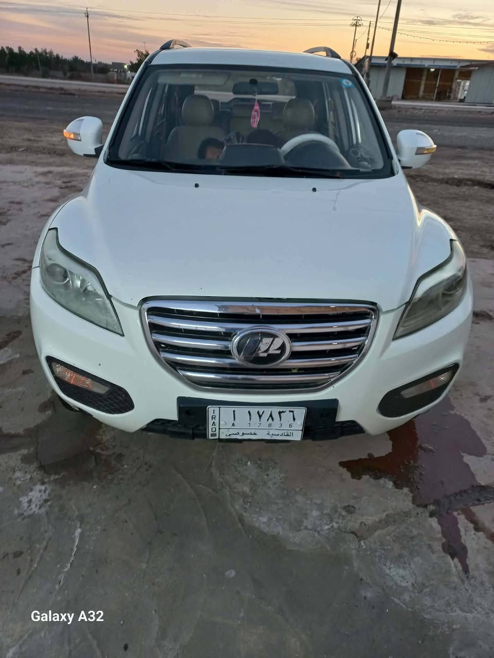 ليفان X60 2013كفاله عامه سياره ماعدى خياسات بسيطه كير ومكينة تبريد كهربائيات حداديه كلها شغاله 
السعر 52 بيه مجال بسيط
مكاني النجف ناحية الحريه 
***********
