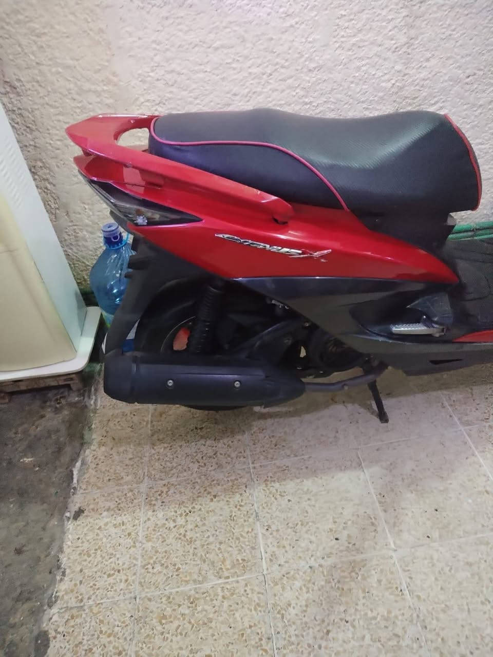 سلام عليكم سكنس لد ياباني البيع ماشيهِ   47  خطين استان حساس رقم الجوال *********** مكان بغداد مدينة الصدر السعر 11ورقه
