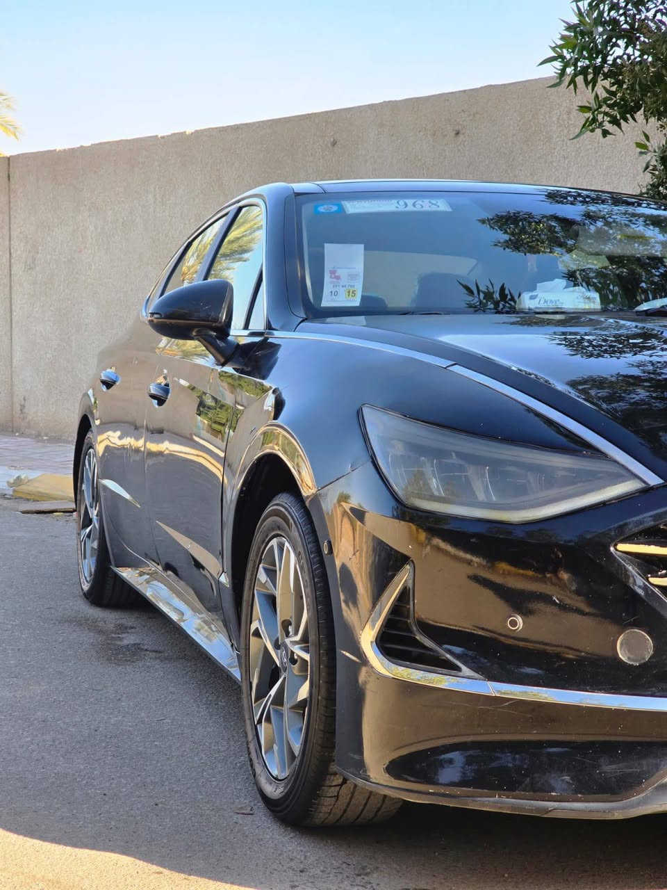 السلام عليكم *********** للبيع سوناتا موديل 2023
فول مواصفات 1/1ڤي اي ڤي اعلى فئه لامتد سعر السياره عل اتصال لسياره بسمي  بيع او مراوس حسب لقناعه مكلف بلنشر
