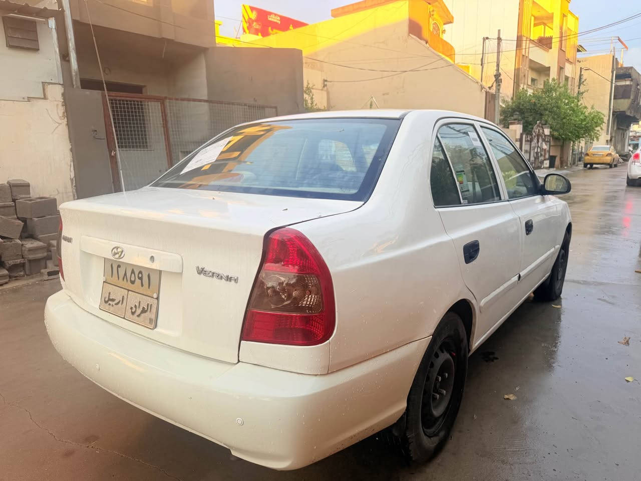 فيران موديل 2009 كير اوتماتيك محرك كير شرط سنواي منتهي بيه دفتر بنزين سياره بيه قطع وحد صبغ وبيه مكانين تعديل بارد  واكو جراد بلسقف شي قليل صدر جديد باتري جديد تايرات جديد كهربايات كل شغل تبريد ثلج سياره بدون نوقص سعر68 وبيه  مجال عنوان كركوك واسطي يم معوقين *********** كركوك, العراق
