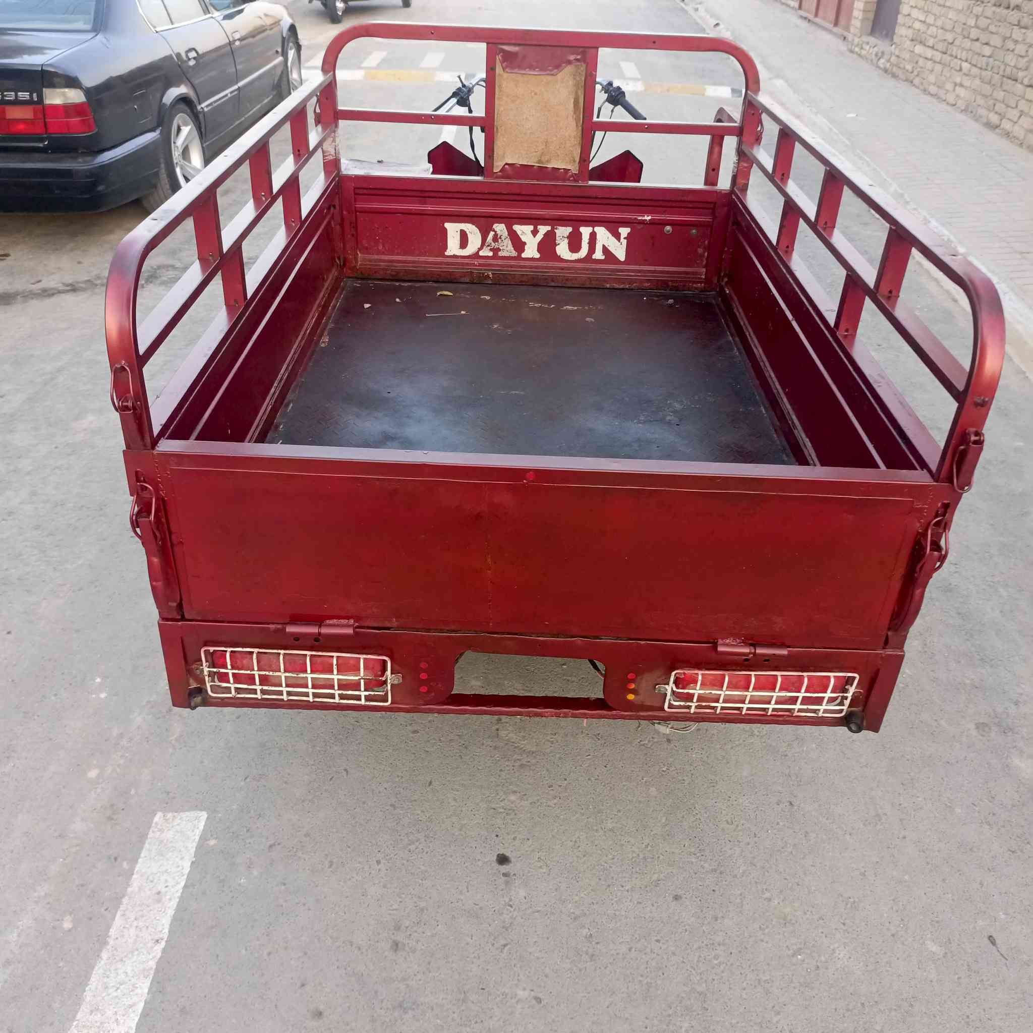 ستوته للبيع 2018 اوراق كامله اصليه شاصي مكفول كهربائيات شغاله اي نقص مابيه سعر مليون 150وبيه مجال بغداد مدينة الصدر ***********
