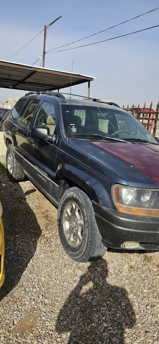 جيب شيروكي ٢٠٠١
رقم بغداد دولي باسمنه 
منضومه خاز 
كير مكينه ٦ سلندر  
  صدر ٨٠ ب ١٠٠ 
تخم تاير ٧٠ ب ١٠٠ 
كهربائياتها كلها جاهزه 
صبغ مكانات ميهم بنسبه الموديلها 
اكفلها من ضربه قويه وشواصي ولغود 
سعرها ٥٨ 
مكاني ديالى  تقاطع القدس ***********
