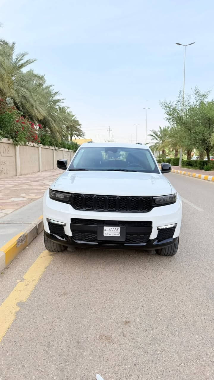 جوه سوك جيب لاريدو 7 راكب 2024 تبديل جاملغ وبنيد 
بدون دواخل صور الحادث مرفقه 

‭0770 736 4977‬
