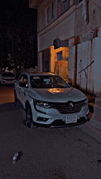 رينو كوليوس 2018 فول 1/1 بيها كم قطعه صبغ أبيع احزام سياره ما ناقصها ش...