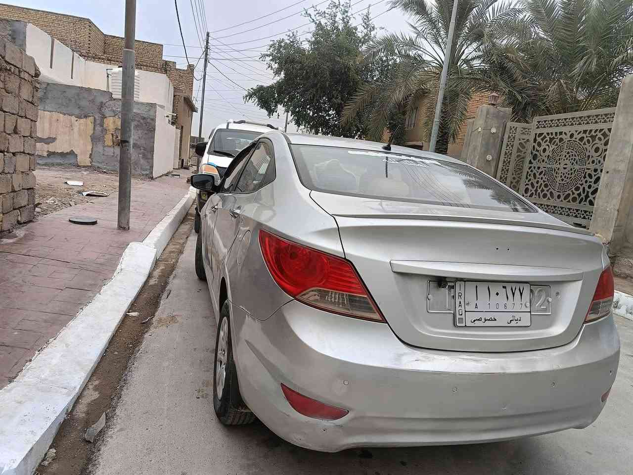 السلام عليكم اكسنت 2011 مكينه 1600 السياره مصبوغه عام السعر75 مكاني ديالى تحويل ثاني  رقمي***********
